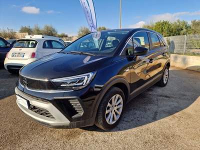 Opel Crossland 1.2 T 110cv Elegance Nero usata Monopoli