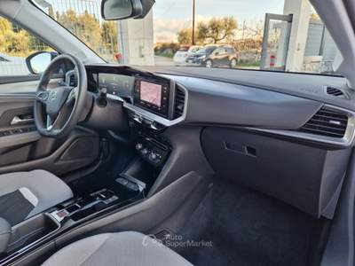 Opel Mokka-e Elegance Bianco usata Monopoli