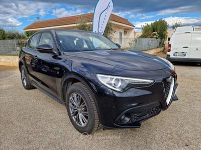 Alfa Romeo Stelvio 2.2 Turbodiesel 210CV AT8 Q4 Executive Nero usata Monopoli