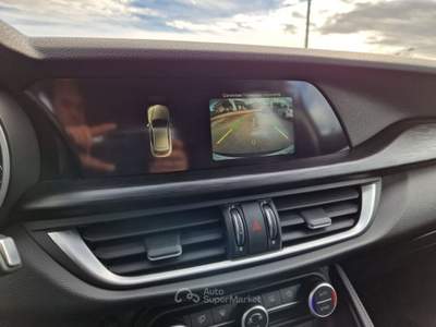 Alfa Romeo Stelvio 2.2 Turbodiesel 210CV AT8 Q4 Executive Nero usata Monopoli