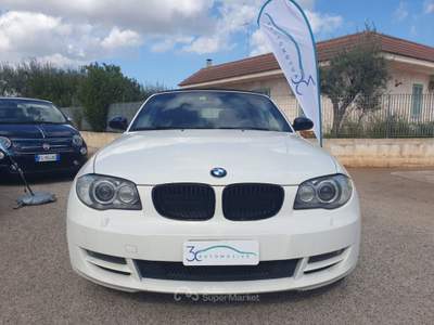 BMW Serie 1 120d 120d 177CV Cabrio Futura Bianco usata Monopoli