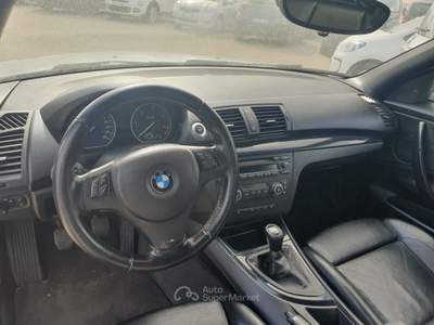BMW Serie 1 120d 120d 177CV Cabrio Futura Bianco usata Monopoli