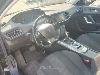 Peugeot 308 SW 1.6 BHDi 120cv EAT6 Allure Nero usata Monopoli