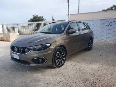 Fiat Tipo SW 1.3 Mjt 95CV S&S Lounge Oro usata Monopoli