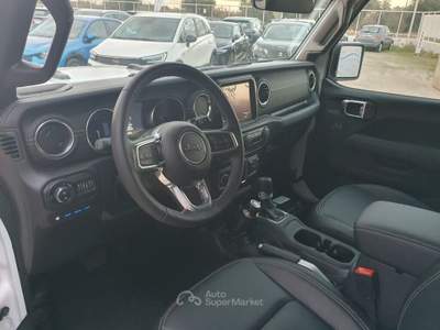 Jeep Wrangler Unlimited 2.0 PHEV ATX 4xe Sahara KM0 Bianco usata Monopoli