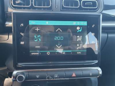 Citroen C3 1.2 110cv Shine Grigio usata Monopoli