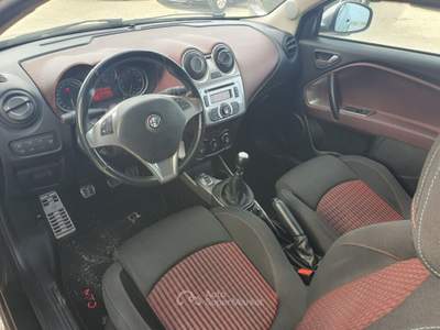 Alfa Romeo MiTo Distinctive Sport Pack Nero usata Monopoli