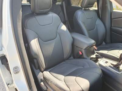 Jeep Cherokee 2.0 MJ 170cv 4WD AT9 Limited*Tetto*Pelle*Sed. Elettr.* Bianco usata Monopoli