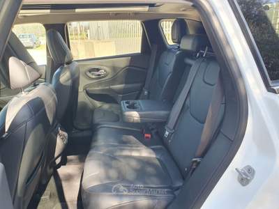 Jeep Cherokee 2.0 MJ 170cv 4WD AT9 Limited*Tetto*Pelle*Sed. Elettr.* Bianco usata Monopoli