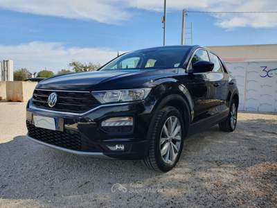 Volkswagen T-Roc SCR 150cv DSG 4MOTION Business BlueMot. Tech. Nero usata Monopoli