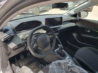 Peugeot 208 1.2 75cv Active 2024 Km0 Grigio usata Monopoli