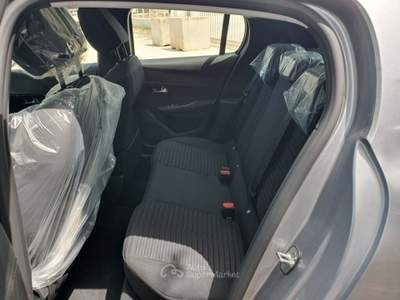 Peugeot 208 1.2 75cv Active 2024 Km0 Grigio usata Monopoli
