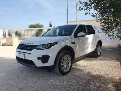 Land Rover Discovery Sport 150 CV Auto Premium SE Bianco usata Monopoli