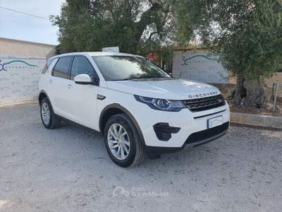 Land Rover Discovery Sport 150 CV Auto Premium SE Bianco usata Monopoli Land Rover Discovery Sport 150 CV Auto Premium SE Bianco usata Monopoli