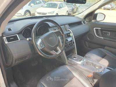 Land Rover Discovery Sport 150 CV Auto Premium SE Bianco usata Monopoli