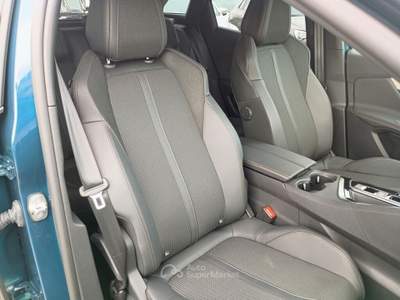 Peugeot 3008 1.5 BlueHDi 130cv EAT8 GT Blu/Azzurro usata Monopoli
