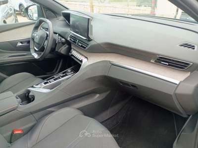 Peugeot 3008 1.5 BlueHDi 130cv EAT8 GT Blu/Azzurro usata Monopoli