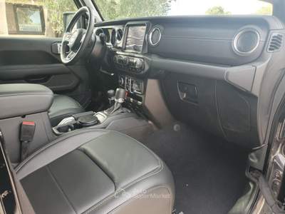 Jeep Wrangler Unlimited 2.0 PHEV ATX 4xe Sahara KM0 Nero usata Monopoli