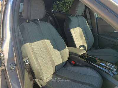 Peugeot 2008 1.5 BlueHDi 130cv EAT8 Allure Grigio usata Monopoli