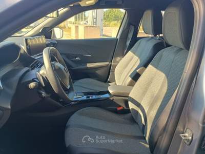 Peugeot 2008 1.5 BlueHDi 130cv EAT8 Allure Grigio usata Monopoli