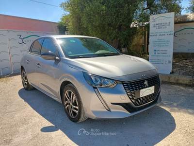 Peugeot 208 1.2 T 100cv EAT6 Allure Grigio usata Monopoli