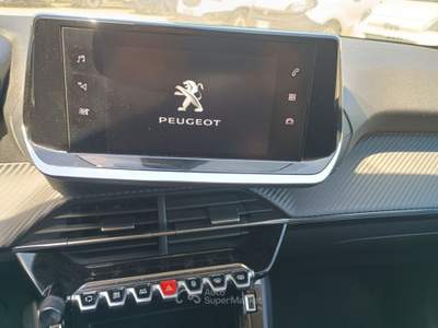 Peugeot 208 1.2 75cv Style Nero usata Monopoli