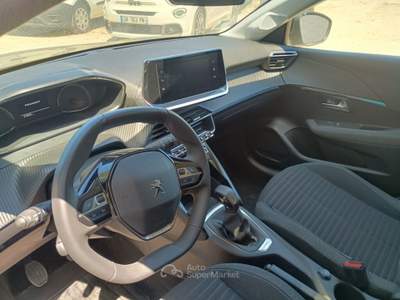 Peugeot 208 1.2 75cv Style Nero usata Monopoli