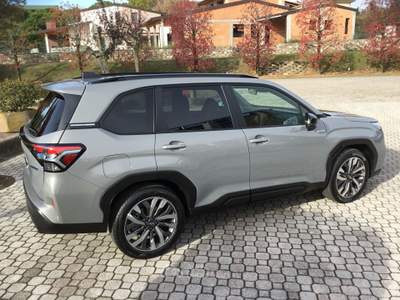 Subaru Forester 2.0i e-Boxer MHEV CVT Lineartronic Premium Grigio usata Affi