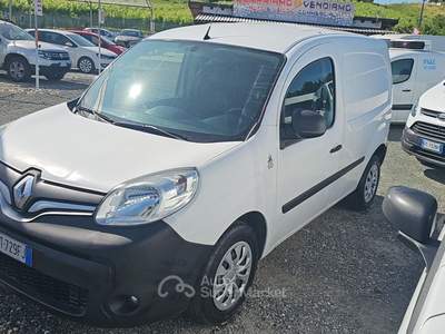 Renault Kangoo MEZZO PERFETTO DÌ MECCANICA Bianco usata Santa Giuletta