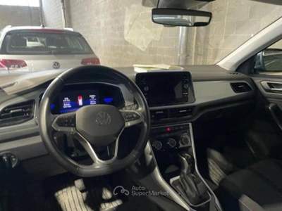 Volkswagen T-Roc 2.0 TDI SCR 150 CV DSG Life Bianco usata Albano Laziale