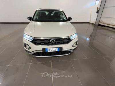 Volkswagen T-Roc 2.0 TDI SCR 150 CV DSG Life Bianco usata Albano Laziale
