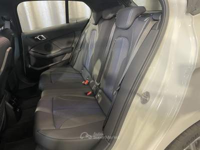 BMW Serie 1 118i 118 i 5p. MSport Bianco usata Leini