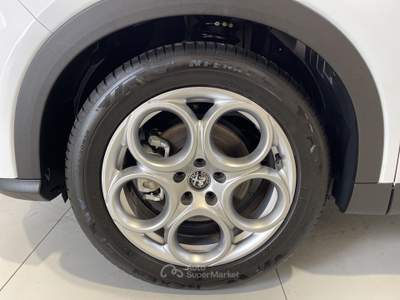 Alfa Romeo Tonale 1.6 diesel 130 CV TCT6 Sprint *PROMO tan 6,51* Bianco usata Sava