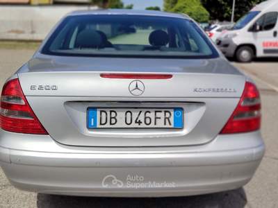 Mercedes-Benz Classe E 200 K METANO Argento usata SAN MARTINO SICCOMARIO