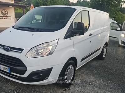 Ford Transit Custom MEZZO PERFETTO DÌ MECCANICA EURO6B usata Santa Giuletta