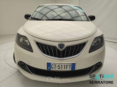 Lancia Ypsilon III 2021 1.0 firefly hybrid Platino s&s 70cv Bianco usata Erba