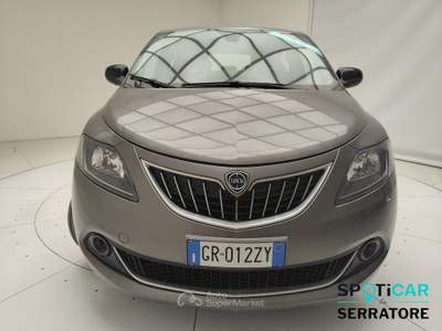 Lancia Ypsilon III 2021 1.0 firefly hybrid Platino s&s 70cv Grigio usata Erba
