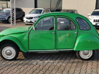 Citroen 2CV AZ Verde usata Crema