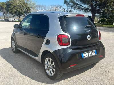 Smart ForFour PREZZO REALE Nero usata Formia