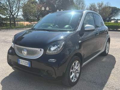 Smart ForFour PREZZO REALE Nero usata Formia
