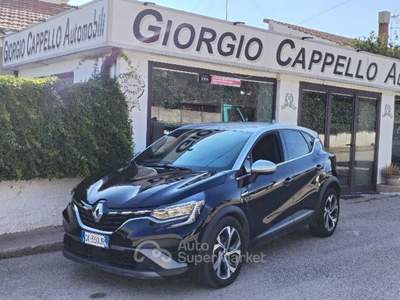 Renault Captur  1.6 E-Tech full hybrid RS Line 145cv auto Nero usata Ragusa