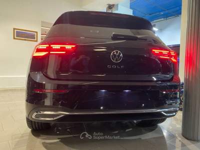 Volkswagen Golf 1.5 eTSI 150 CV EVO ACT DSG Style Nero usata Melegnano
