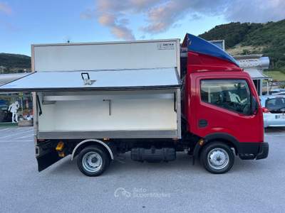 Nissan Cabstar CABSTAR 35-13 AUTONEGOZIO FRIGO ZANOTTI Rosso usata Atena lucana