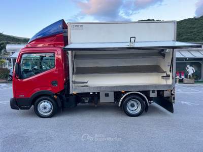 Nissan Cabstar CABSTAR 35-13 AUTONEGOZIO FRIGO ZANOTTI Rosso usata Atena lucana