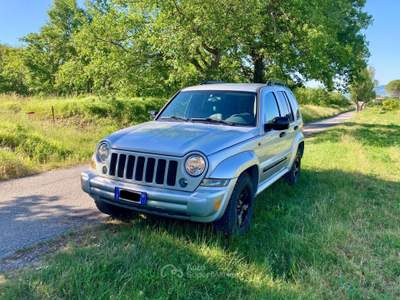 Jeep Cherokee Jeep Cherokee 2.8 CRD Limited AUTOCARRO #5699 Argento usata Bastia Umbra