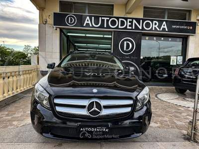 Mercedes-Benz GLA 180 GLA 180 d Automatic Premium#AUTO#CAM#NAVI#CRUISE Nero usata Altamura