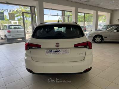 Fiat Tipo TIPO 1.6 MJT 120 CV S.W LOUNGE Bianco usata Caltagirone