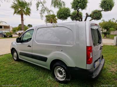 Citroen Berlingo BERLINGO 1.6 HDI 3 POSTI L2 PASSO LUNGO Grigio usata Latiano