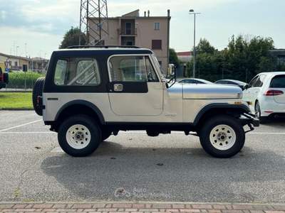 Jeep CJ-5 CJ7 DIESEL 2.4 TUTTA ORIGINALE – OTTIME CONDIZIONI – OK NEOPATENTATI Grigio usata San Vendemiano