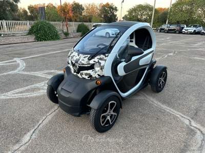 Renault Twizy TWIZY 8KW Bianco usata San Michele Salentino
